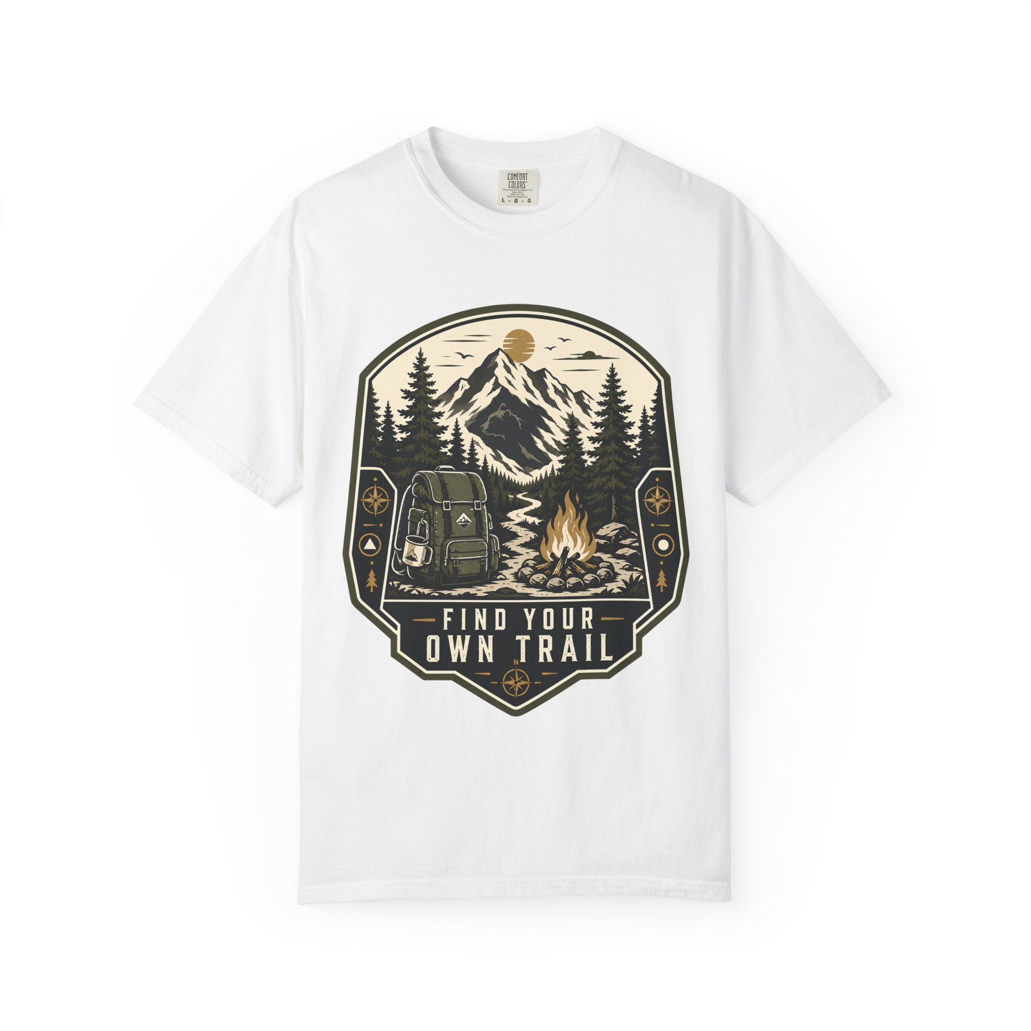 Find your own trail - Comfort Colors T-Shirt
