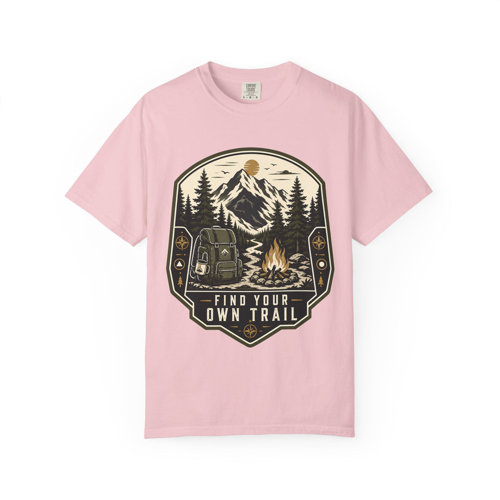 Find your own trail - Comfort Colors T-Shirt