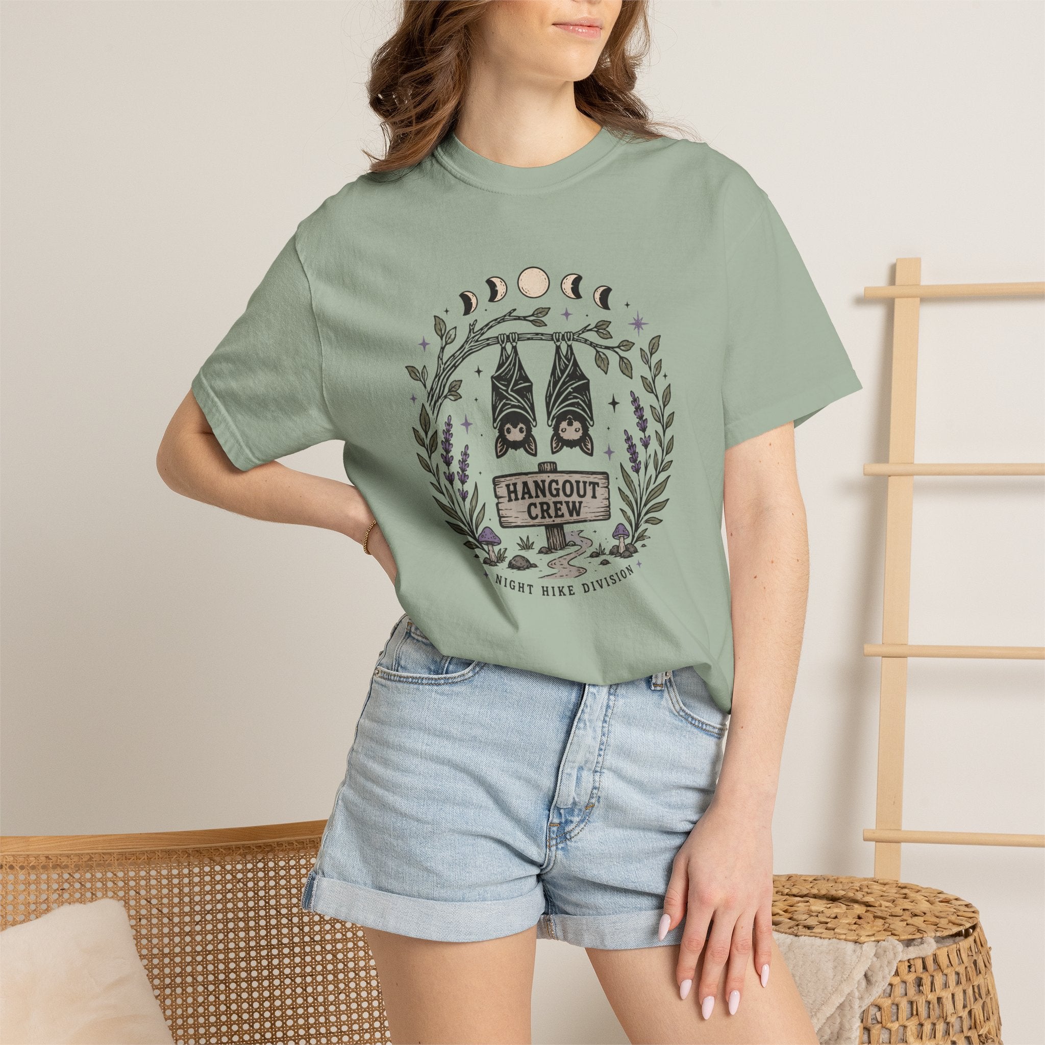 Hanging Crew - Comfort Colors T-Shirt