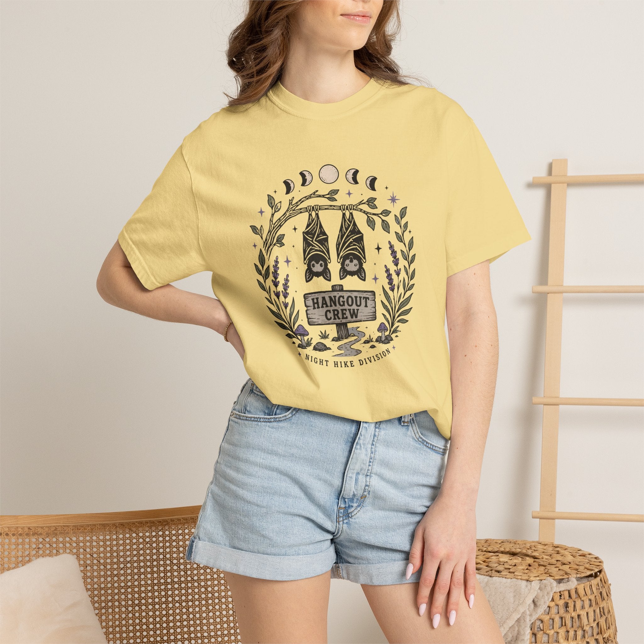 Hanging Crew - Comfort Colors T-Shirt