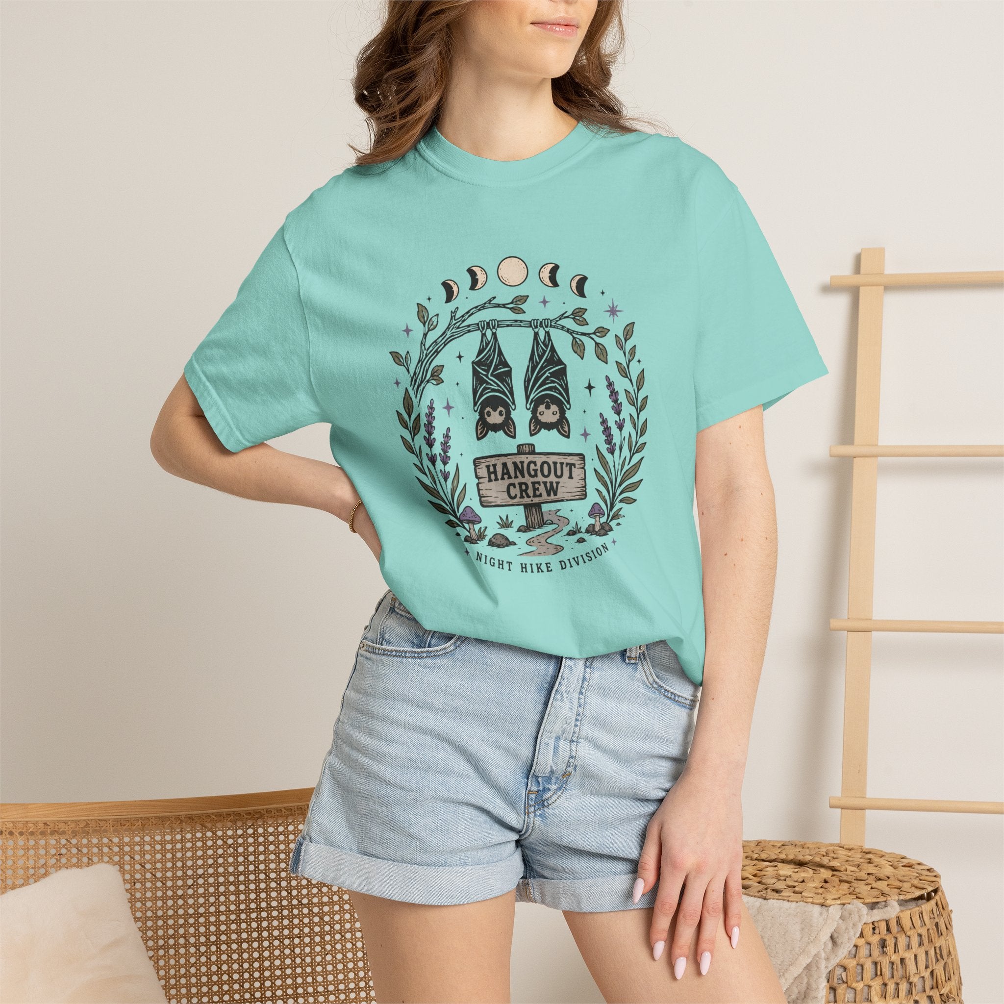Hanging Crew - Comfort Colors T-Shirt