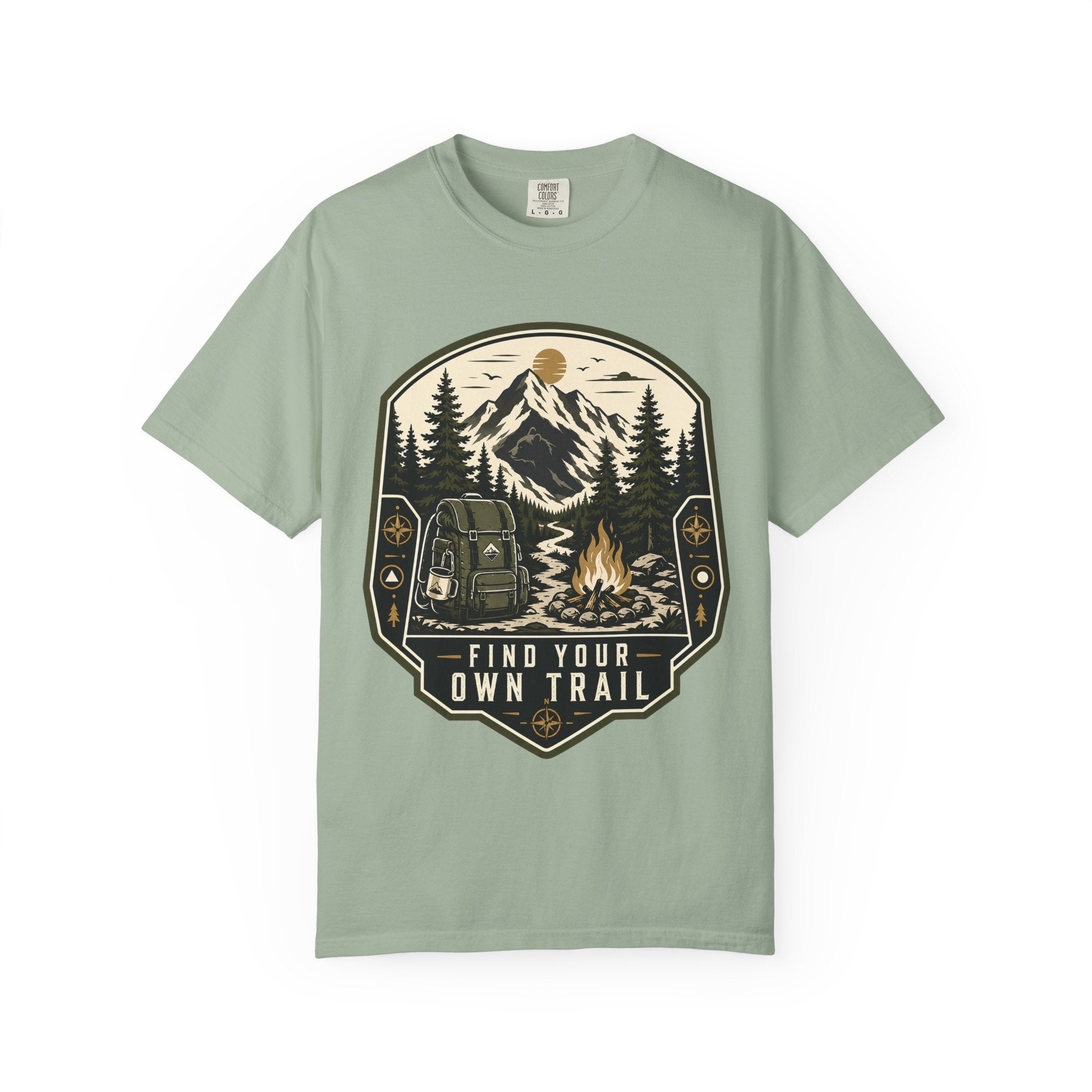 Find your own trail - Comfort Colors T-Shirt